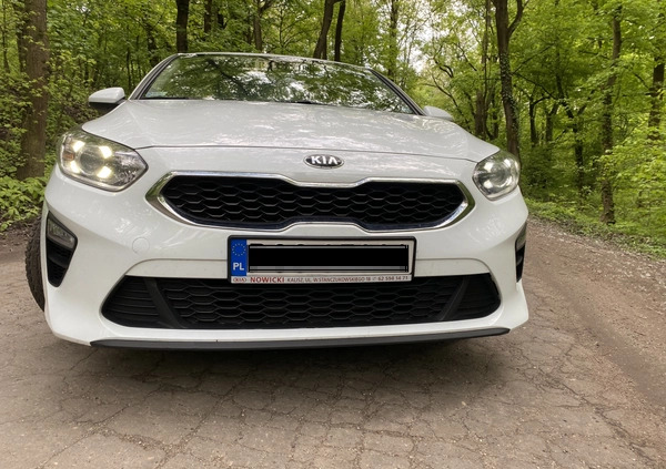 Kia Ceed cena 56900 przebieg: 61000, rok produkcji 2019 z Poznań małe 631
